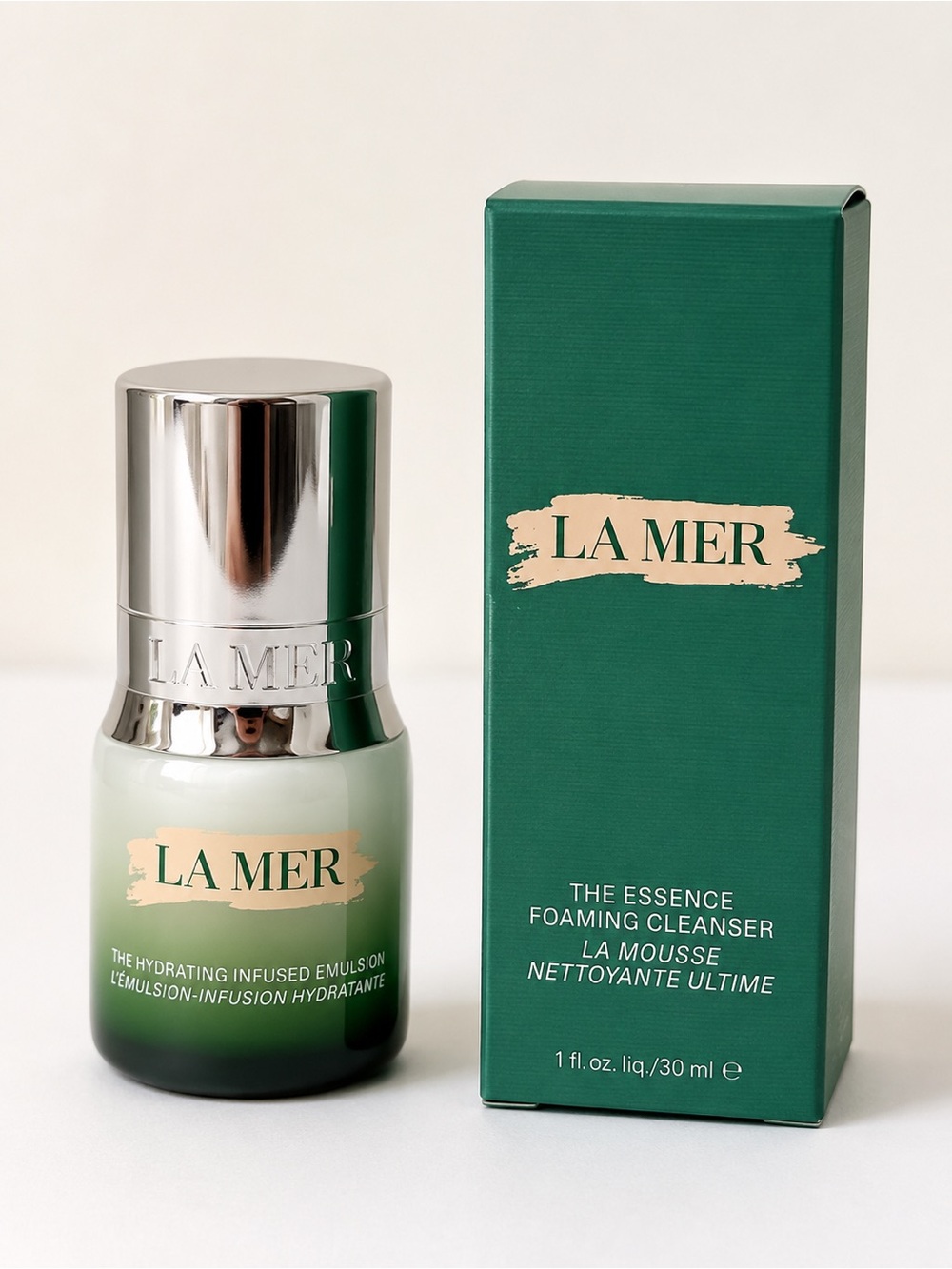 La Mer Luxury Skincare Travel Set – Hydrating Infused Emulsion 15mL + Essence Fo